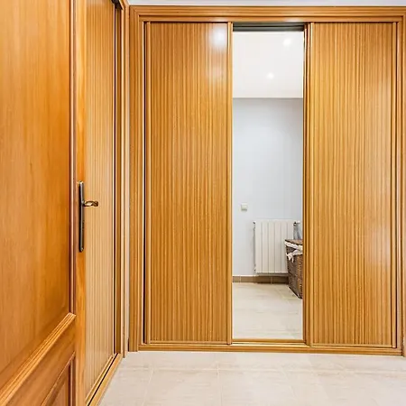 Quiet Near The Beach, Opcional Heated Pool Βίλα