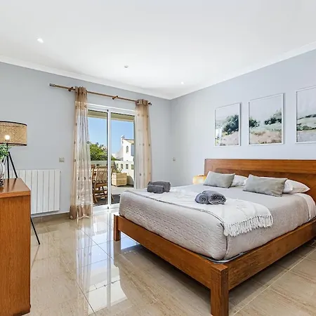 Quiet Near The Beach, Opcional Heated Pool * Αλμπουφέιρα