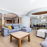 Quiet Near The Beach, Opcional Heated Pool فيلة البوفيرا