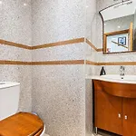 Quiet Near The Beach, Opcional Heated Pool فيلة *